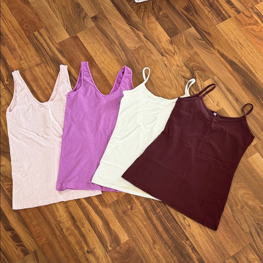 Women's Assorted Color Tank Tops Set